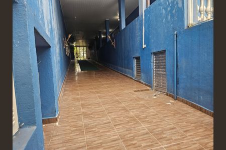 Casa à venda com 560m², 8 quartos e 10 vagas Casa à venda com 560m², 8 quartos e 10 vagasQuintal