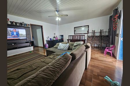 Casa à venda com 560m², 8 quartos e 10 vagas Casa à venda com 560m², 8 quartos e 10 vagasSala