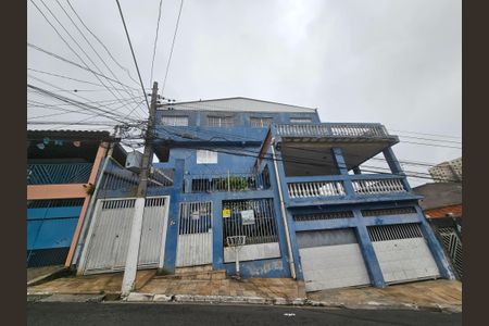 Casa à venda com 560m², 8 quartos e 10 vagas Casa à venda com 560m², 8 quartos e 10 vagasFachada