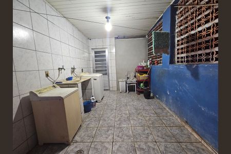 Casa à venda com 560m², 8 quartos e 10 vagas Casa à venda com 560m², 8 quartos e 10 vagasÁrea de Serviço