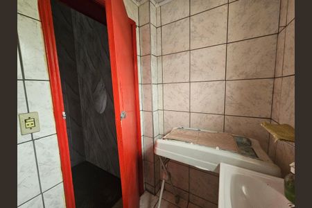 Casa à venda com 560m², 8 quartos e 10 vagas Casa à venda com 560m², 8 quartos e 10 vagasBanheiro 2