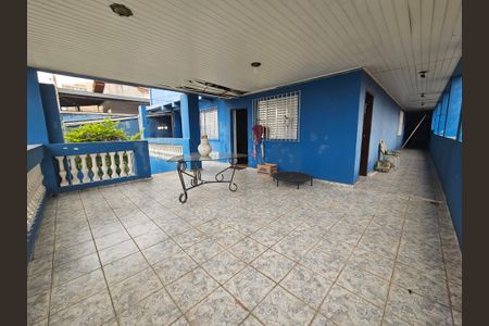 Casa à venda com 560m², 8 quartos e 10 vagas Casa à venda com 560m², 8 quartos e 10 vagasQuintal