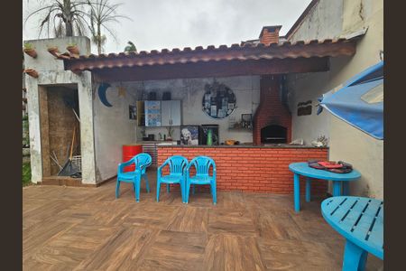 Casa à venda com 560m², 8 quartos e 10 vagas Casa à venda com 560m², 8 quartos e 10 vagasChurrasqueira