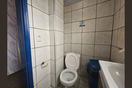 Casa à venda com 560m², 8 quartos e 10 vagas Casa à venda com 560m², 8 quartos e 10 vagasBanheiro 1