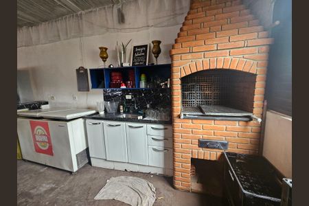 Casa à venda com 560m², 8 quartos e 10 vagas Casa à venda com 560m², 8 quartos e 10 vagasChurrasqueira