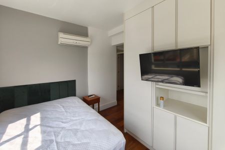 Apartamento para alugar com 104m², 2 quartos e 2 vagas Apartamento para alugar com 104m², 2 quartos e 2 vagasQuarto