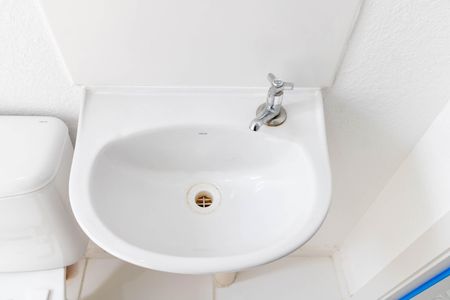 Apartamento para alugar com 48m², 2 quartos e sem vagaBanheiro