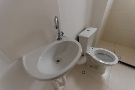 Apartamento à venda com 34m², 2 quartos e sem vagaBanheiro