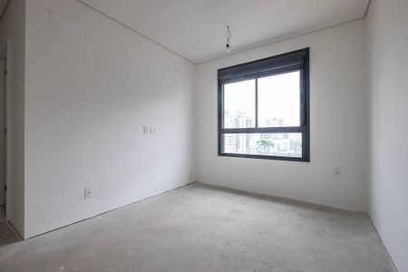 Apartamento à venda com 230m², 4 quartos e 3 vagasSuíte 2