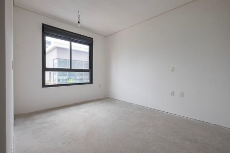 Apartamento à venda com 230m², 4 quartos e 3 vagasSuíte 2