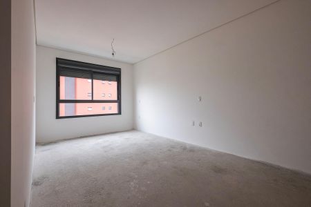 Apartamento à venda com 230m², 4 quartos e 3 vagasSuíte 1