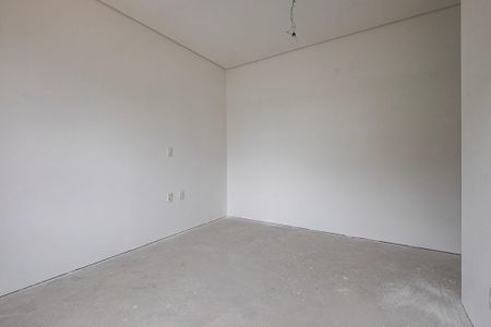 Apartamento à venda com 230m², 4 quartos e 3 vagasSuíte 2