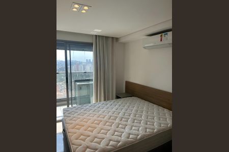 Casa para alugar com 4 quartos, 350m² em Jardim dos Estados, São Paulo