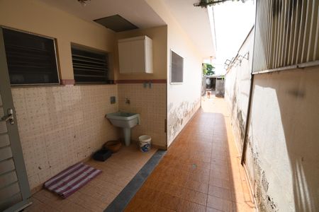 Casa para alugar com 663m², 3 quartos e 5 vagasÁrea de Serviço