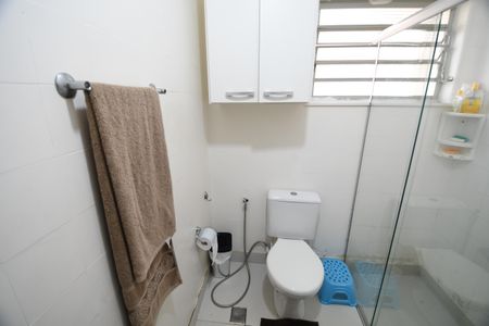 Casa para alugar com 663m², 3 quartos e 5 vagasBanheiro da Suíte 2