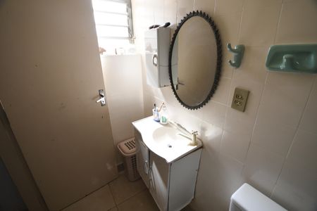 Casa para alugar com 663m², 3 quartos e 5 vagasBanheiro da Suíte