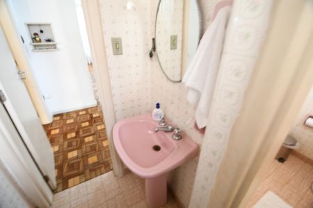 Casa para alugar com 663m², 3 quartos e 5 vagasLavabo