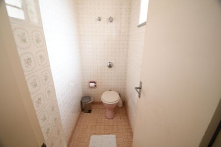 Casa para alugar com 663m², 3 quartos e 5 vagasLavabo