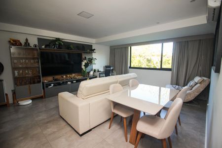 Sala de apartamento para alugar com 2 quartos, 88m² em Nonoai, Porto Alegre