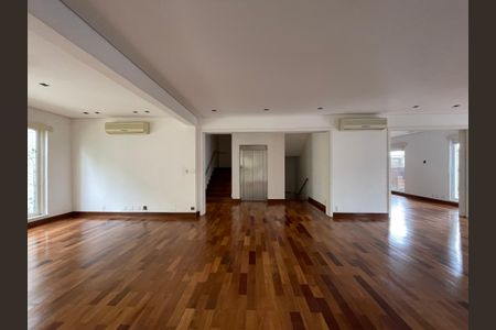 Casa de condomínio à venda com 872m², 6 quartos e 6 vagasSala 1