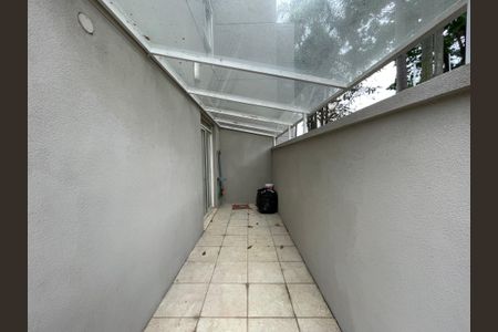 Casa de condomínio à venda com 872m², 6 quartos e 6 vagasEntrada de serviço