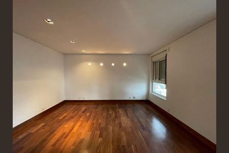 Casa de condomínio à venda com 872m², 6 quartos e 6 vagasSuíte 3