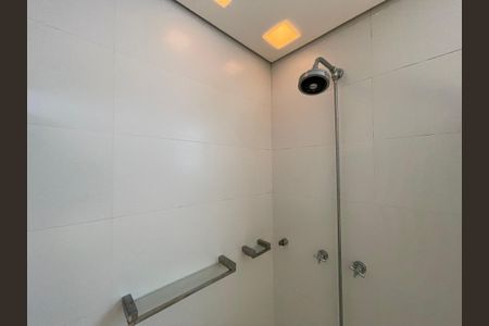 Casa de condomínio à venda com 872m², 6 quartos e 6 vagasBanheiro Social