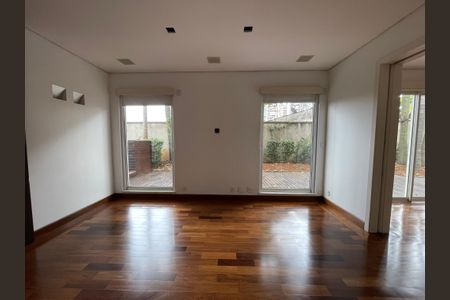 Casa de condomínio à venda com 872m², 6 quartos e 6 vagasSala 2