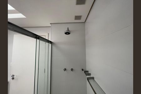 Casa de condomínio à venda com 872m², 6 quartos e 6 vagasBanheiro da Suíte 1