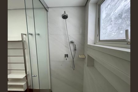 Casa de condomínio à venda com 872m², 6 quartos e 6 vagasBanheiro da Suíte 3