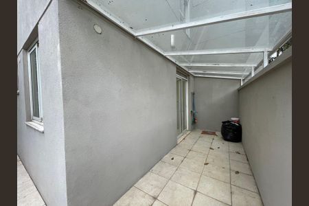 Casa de condomínio à venda com 872m², 6 quartos e 6 vagasEntrada de serviço