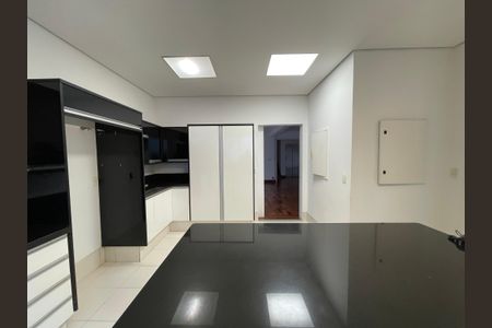 Casa de condomínio à venda com 872m², 6 quartos e 6 vagasCozinha