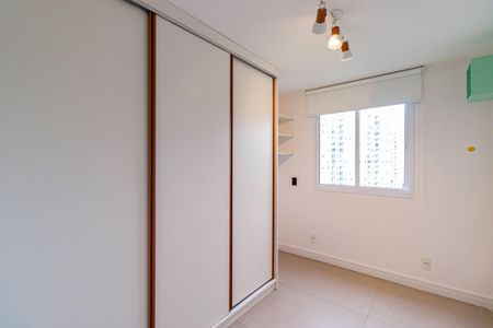 Apartamento para alugar com 71m², 2 quartos e 2 vagas Apartamento para alugar com 71m², 2 quartos e 2 vagasQuarto