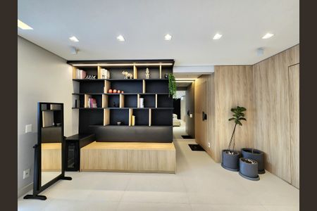 Apartamento à venda com 146m², 3 quartos e 2 vagas Apartamento à venda com 146m², 3 quartos e 2 vagasSala