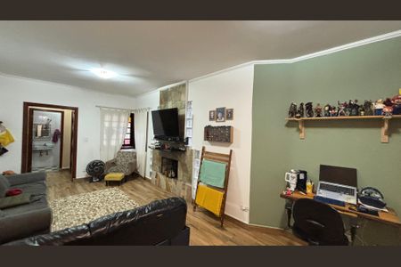 Casa à venda com 230m², 3 quartos e 5 vagasSala