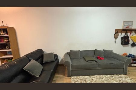 Casa à venda com 230m², 3 quartos e 5 vagasSala