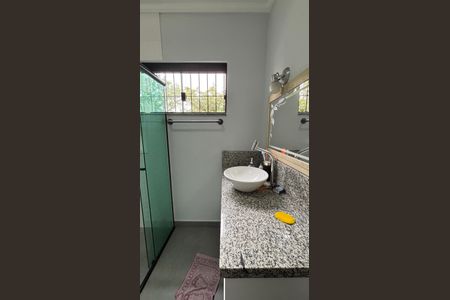 Casa à venda com 230m², 3 quartos e 5 vagasBanheiro Social