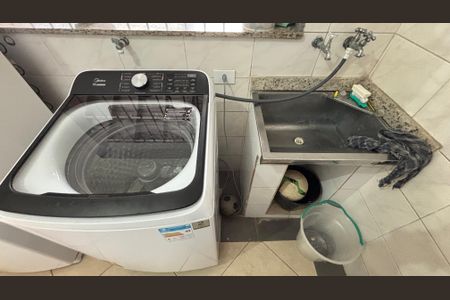 Casa à venda com 230m², 3 quartos e 5 vagasÁrea de Serviço