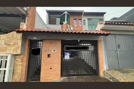 Casa à venda com 230m², 3 quartos e 5 vagasFachada
