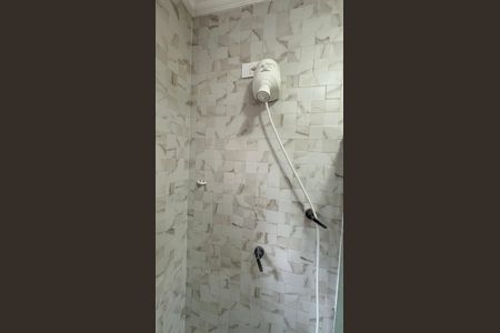 Casa à venda com 230m², 3 quartos e 5 vagasBanheiro da Suíte 2