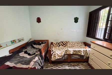 Casa à venda com 230m², 3 quartos e 5 vagasSuíte 2