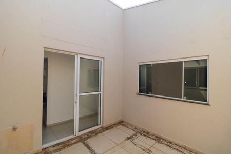 Casa à venda com 264m², 4 quartos e 1 vagaÁrea Externa