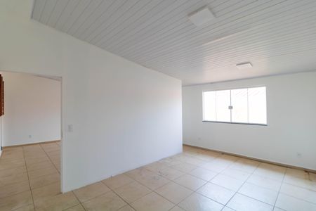 Casa à venda com 264m², 4 quartos e 1 vagaEdícula