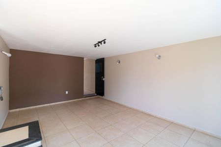 Casa à venda com 264m², 4 quartos e 1 vagaSala 