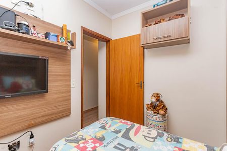 Casa à venda com 100m², 3 quartos e 2 vagasQuarto 2