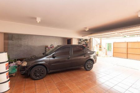 Casa para alugar com 244m², 4 quartos e 5 vagasGaragem