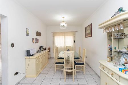 Casa para alugar com 244m², 4 quartos e 5 vagasCopa