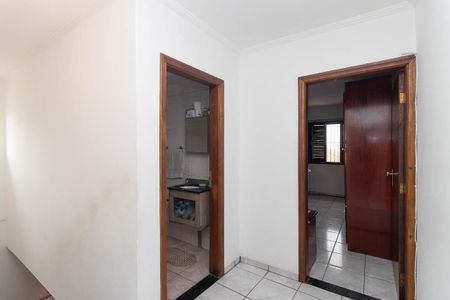 Casa para alugar com 244m², 4 quartos e 5 vagasCorredor