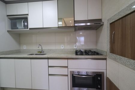 Apartamento para alugar com 66m², 2 quartos e 1 vagaCozinha