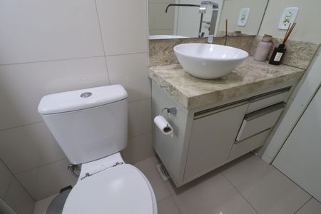 Apartamento para alugar com 66m², 2 quartos e 1 vagaBanheiro
